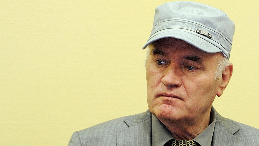 Ratko Mladic, condamnat la închisoare pe viață în 10 din cele 11 capete de acuzare, printre care și genocid
