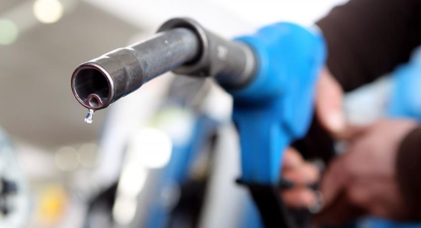 Se anunță o nouă SCUMPIRE a CARBURANȚILOR