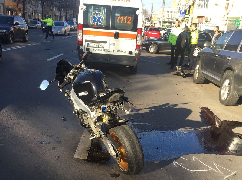 FOTO – CONSTANȚA: Motociclist rănit în urma unui accident