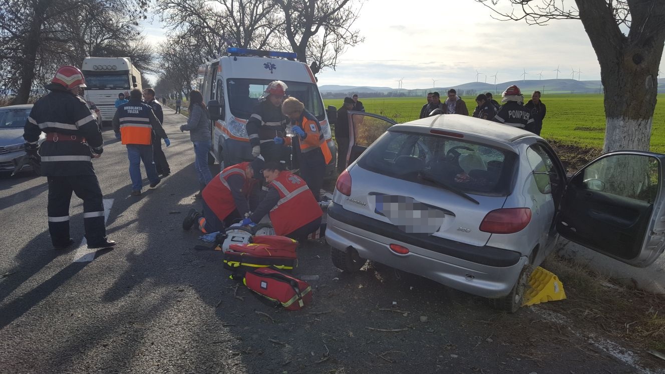 UPDATE/TULCEA – Accident rutier MORTAL pe drumul dintre Babadag și Mihail Kogălniceanu (galerie foto)