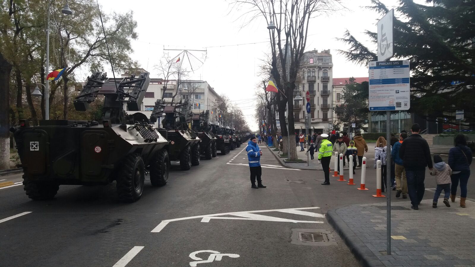 CONSTANȚA/FOTO: Paradă militară impresionantă de Ziua Naţională