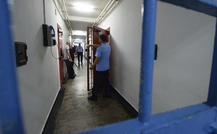 Va fi suplimentat numărul posturilor agenților din penitenciare