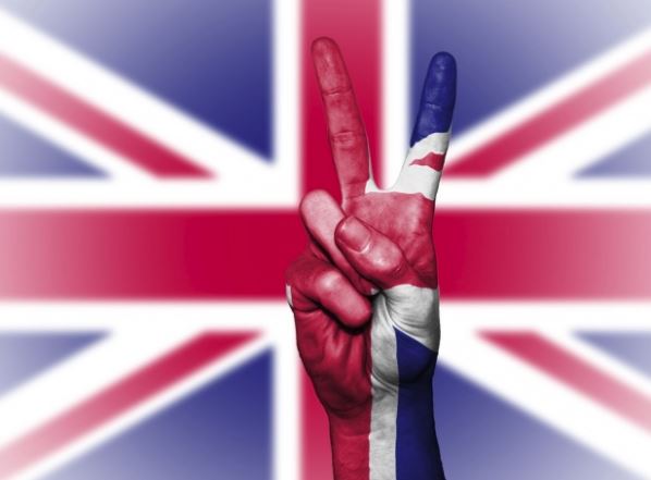 BREXIT-ul a dublat fuziunile între companiile din Marea Britanie