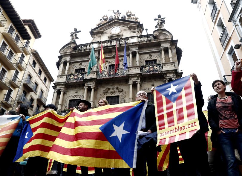 Zi crucială în SPANIA. Catalanii decid dacă vor să-i menţină pe separatişti la putere