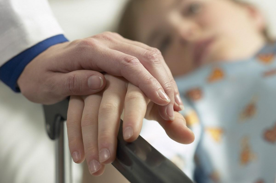 Zeci de noi cazuri de rujeolă, înregistrate în numai o săptămână