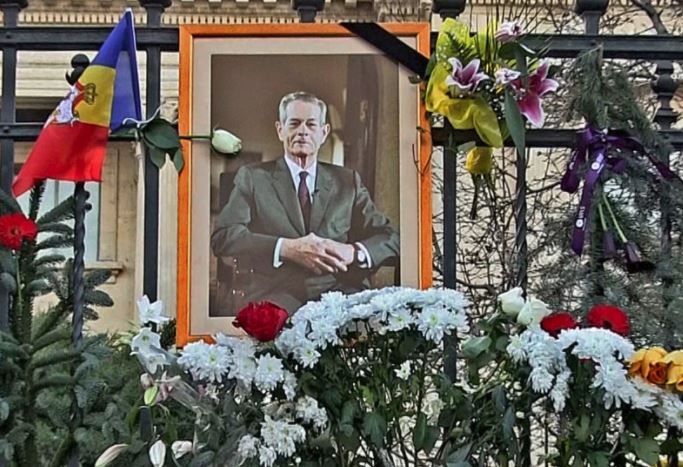 A doua zi de doliu naţional în memoria Regelui Mihai I al României