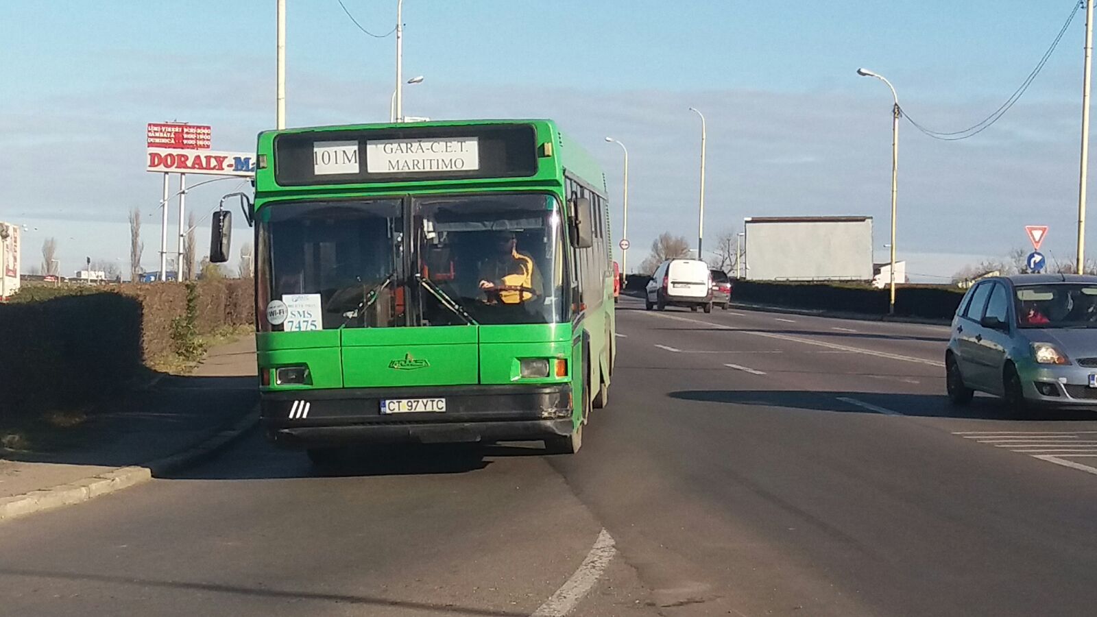 Autobuzele RATC vor circula cu întârzieri pe două linii