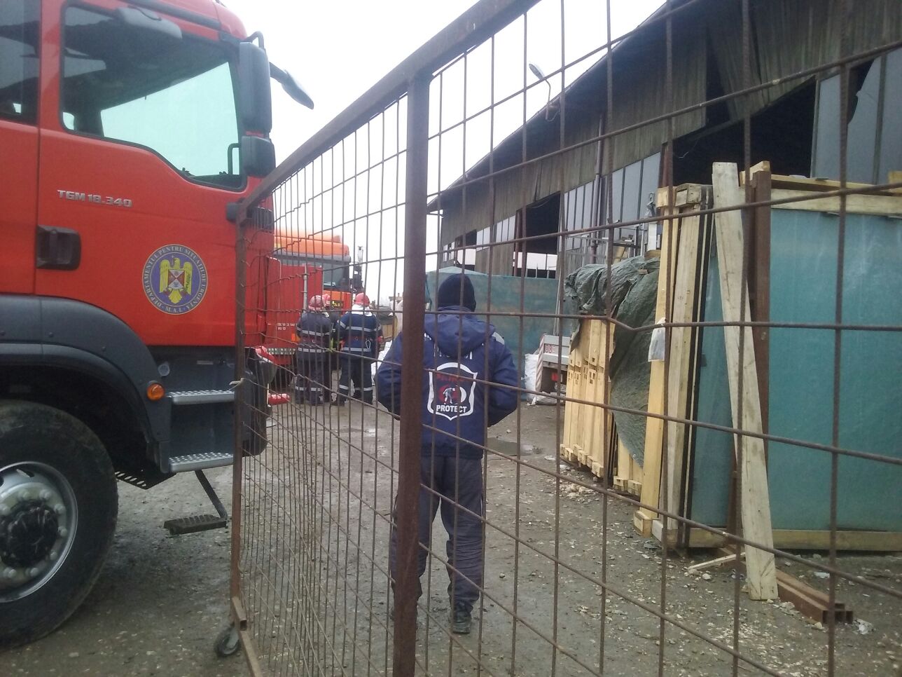 Tragedie în județul Constanța: Un bărbat a MURIT după ce a căzut un container peste el