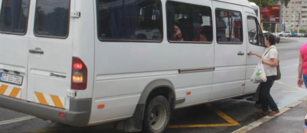 NĂVODARI: Traseul microbuzelor prin oraş va fi extins şi în zona de case