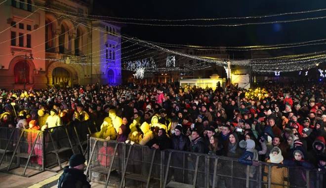 Constănțeni, unde petreceți Revelionul? Primăria organizează un spectacol pe cinste în Piața Ovidiu