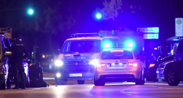 GERMANIA: Zeci de femei și copii, potențiale amenințări islamiste