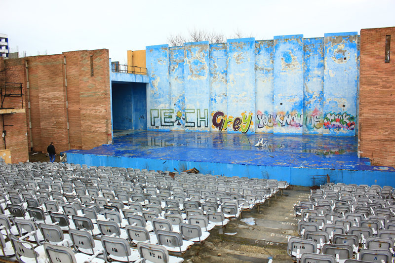 Vara viitoare ne-am putea bucura din nou de spectacole la teatrul de vară din Mamaia!