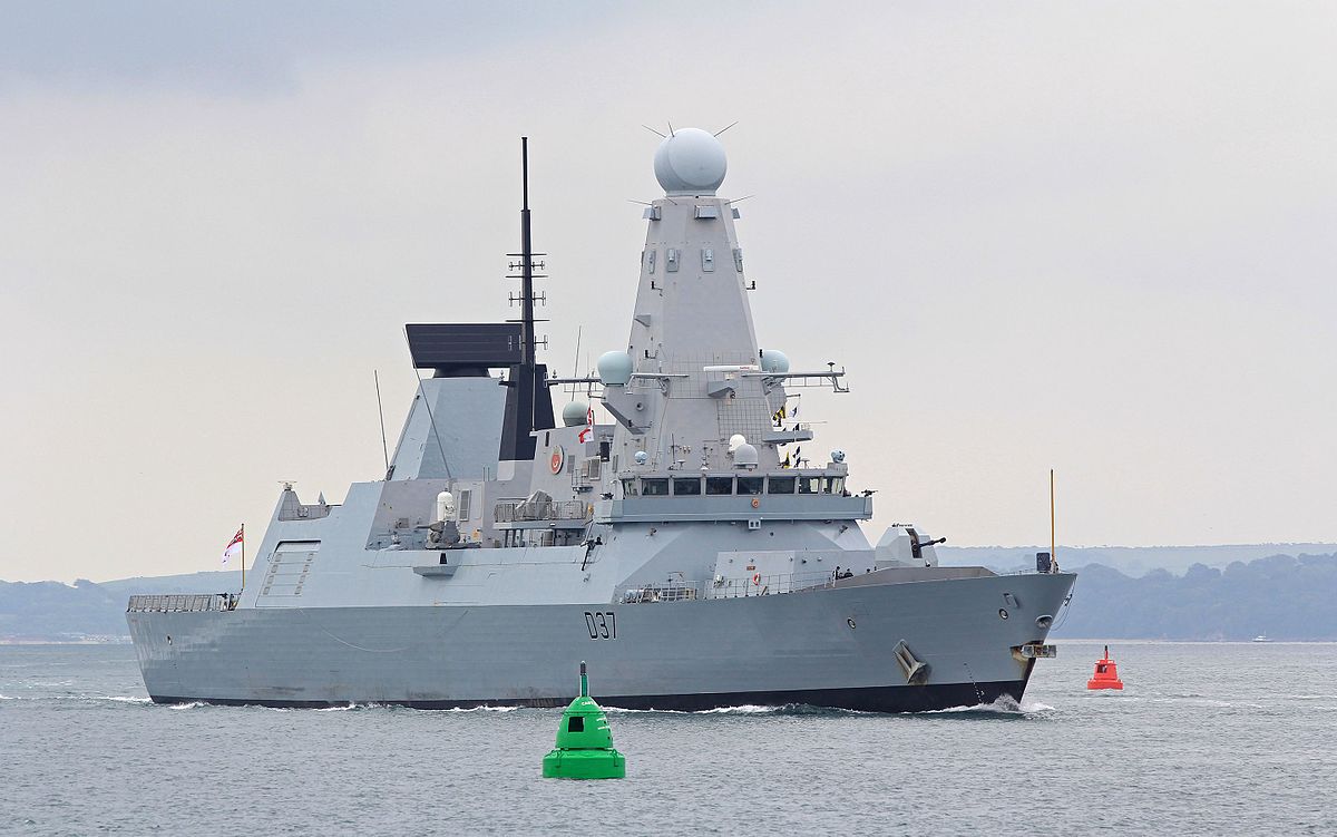 Antrenamente de luptă în Marea Neagră. Două nave militare britanice pot fi vizitate în Portul Constanța