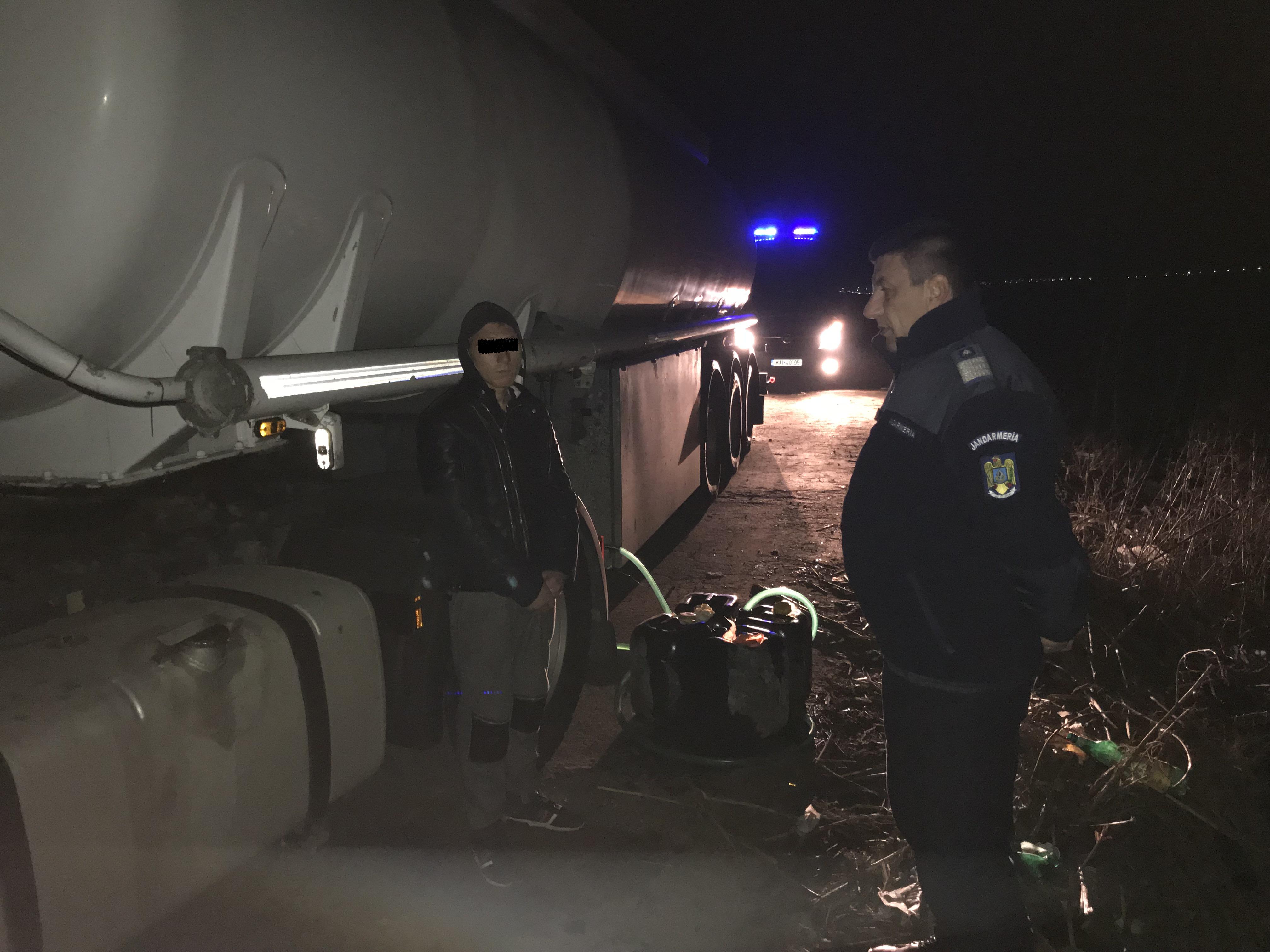 Parcare cu alimentare din cisternă… „Ieftin, domne, 3,5 lei /litru motorina!“