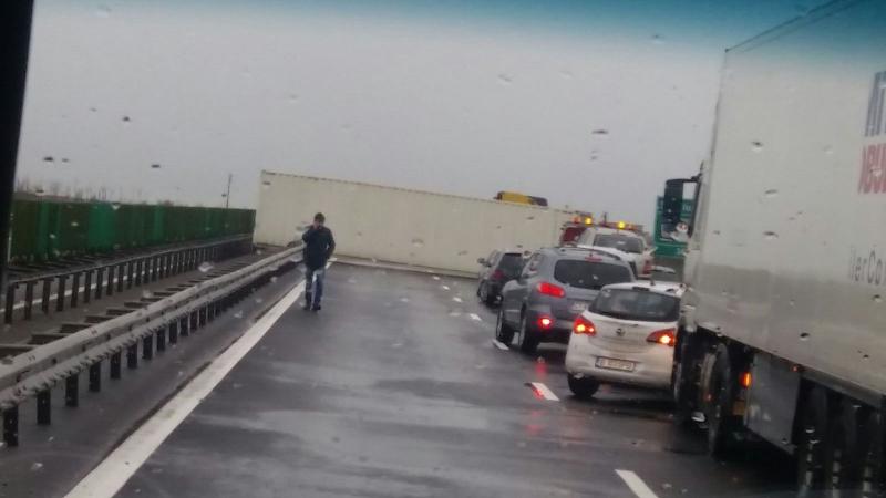 UPDATE! Traficul rutier a fost DEBLOCAT pe autostrada A2