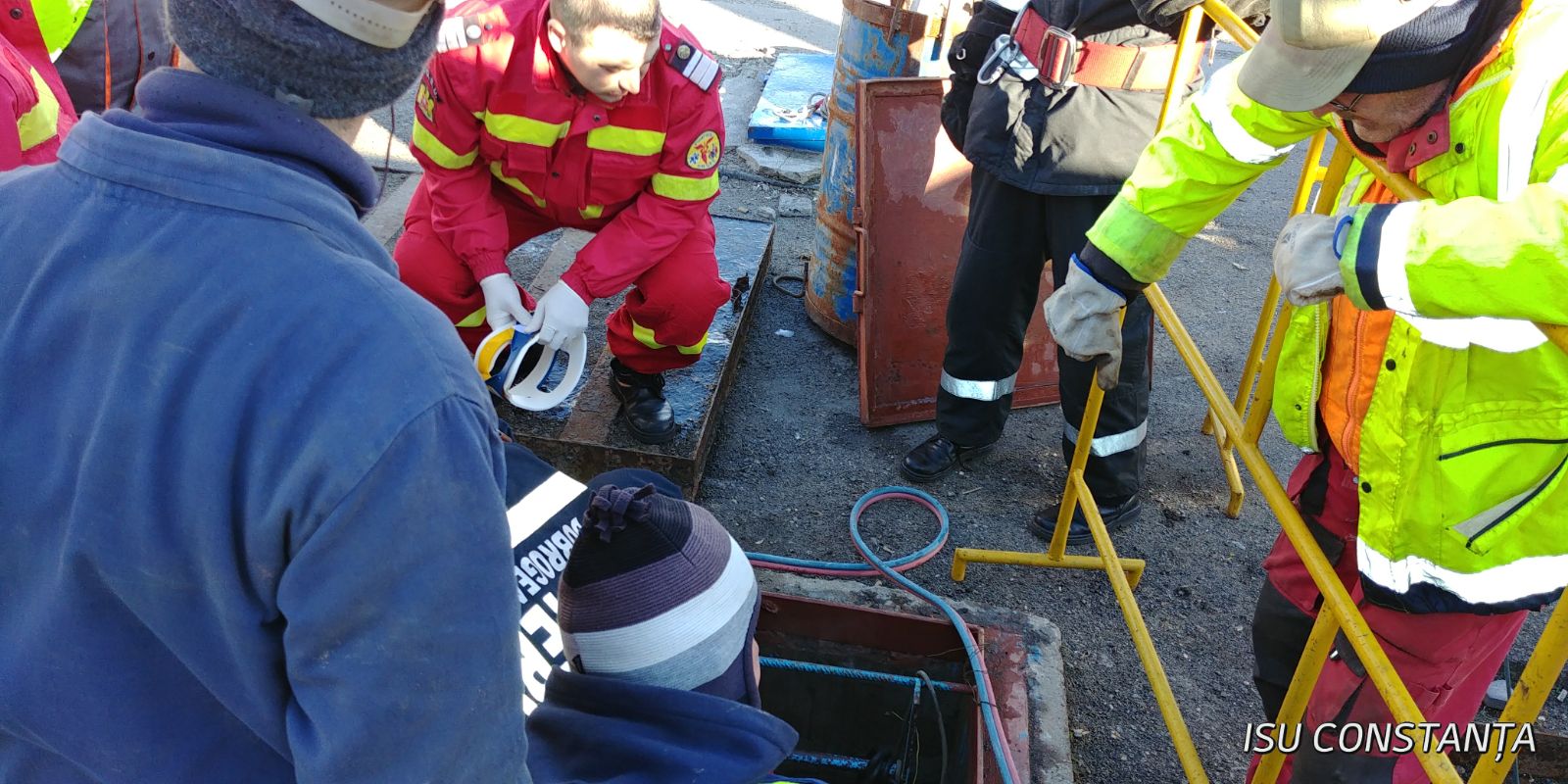 Județul CONSTANȚA/FOTO: Intervenție pentru salvarea unei persoane căzute într-un puț – update