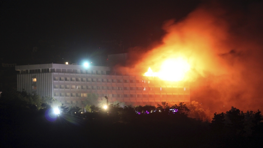 Atacul de la Hotelul Intercontinental din Kabul s-a încheiat după peste 12 ore de coşmar