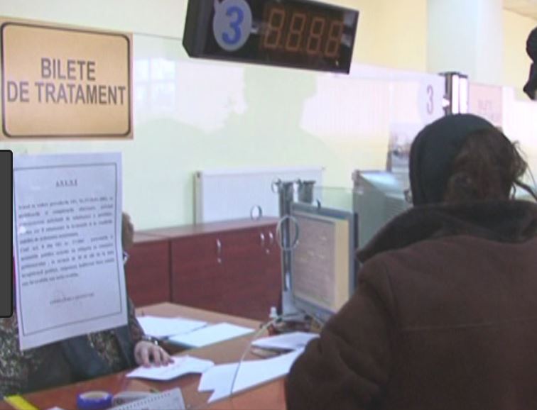 Casele judeţene de pensii au început să primească cereri pentru bilete de tratament