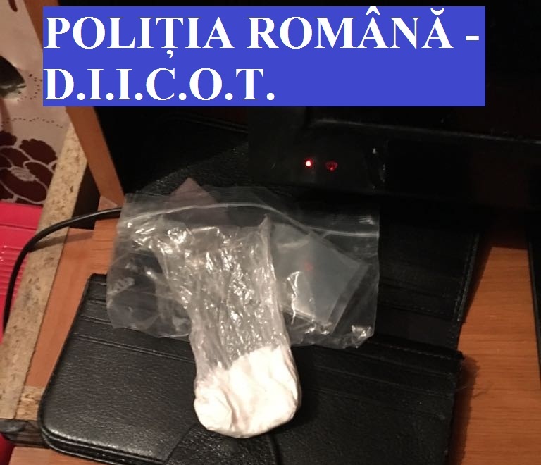 Zeci de kilograme de droguri şi peste 350.000 de euro au fost confiscate