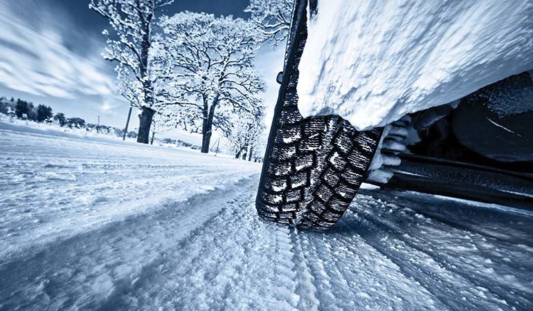 Judeţul Constanţa: Circulaţie în condiţii de iarnă pe autostrăzile A2 şi A4