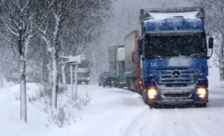 Au fost ridicate restricțiile de circulație, pe DN3 între Ostrov-Basarabi