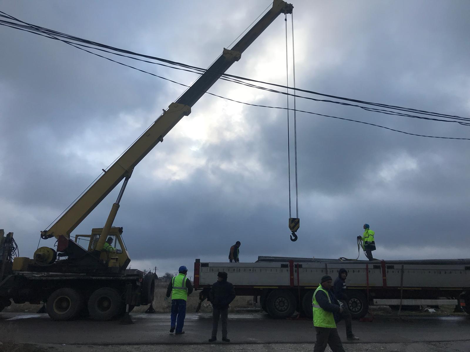La Ovidiu a început extinderea rețelei de electricitate (foto)