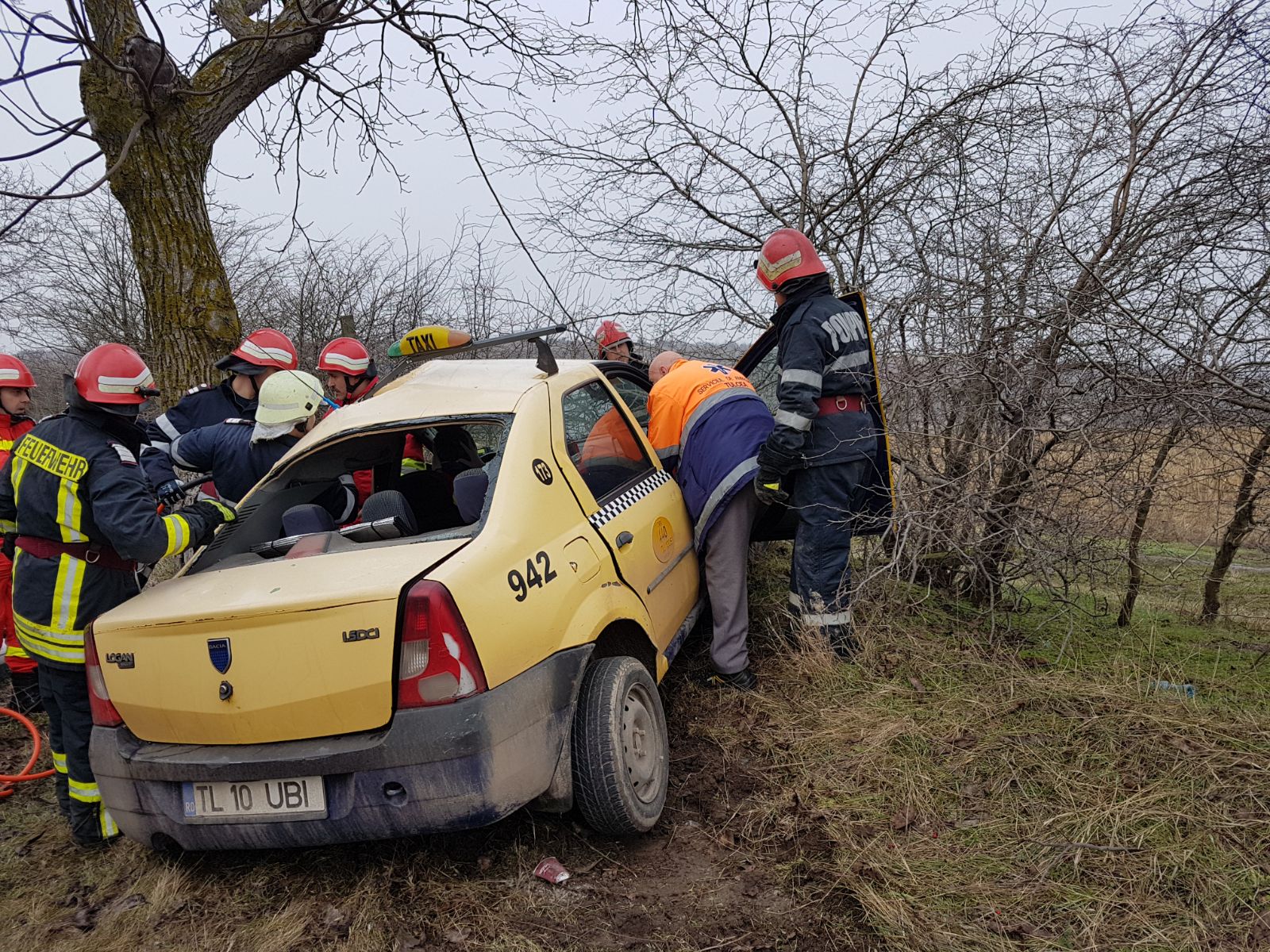 TULCEA/VIDEO: Accident rutier grav cu o persoană încarcerată