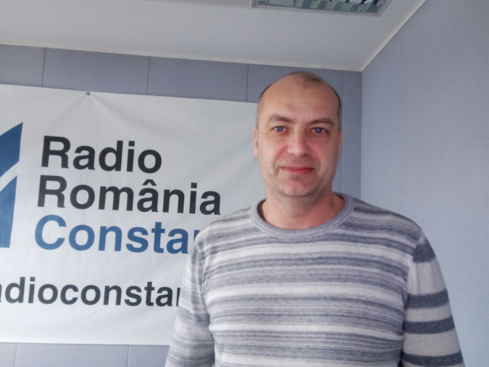 CONSTANȚA: ”Fă rai din ce dai” – Campanie de donații organizată de Biblioteca Județeană, pentru copiii din Comana