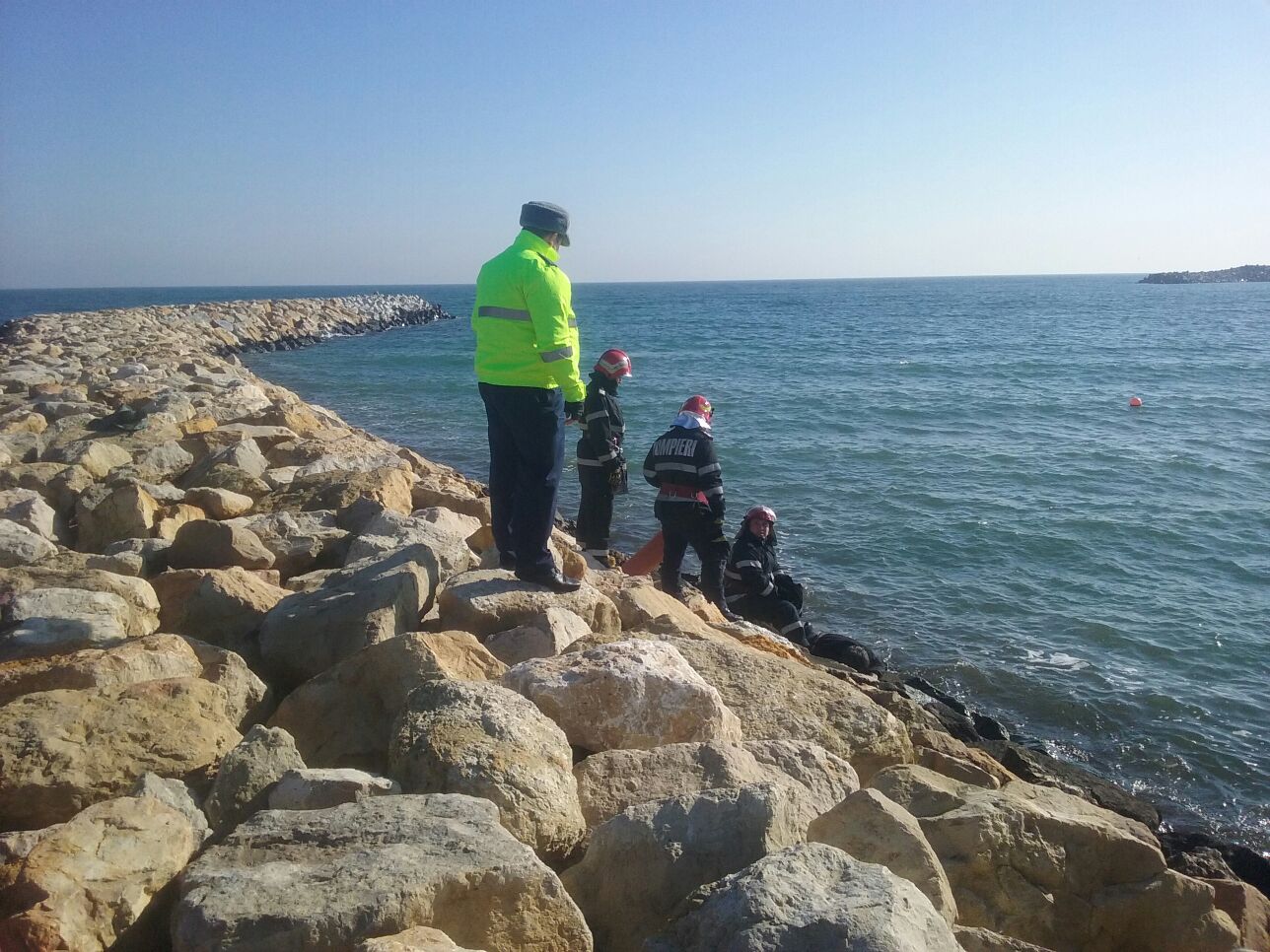 UPDATE – Cadavru recuperat din mare, în zona plajei Modern