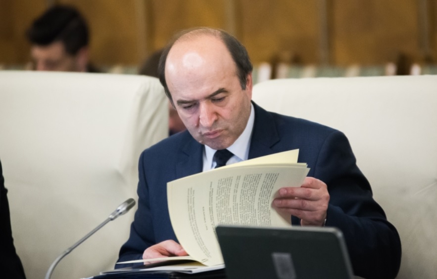 Raportul în baza căruia ministrul Tudorel Toader a cerut revocarea șefei DNA a fost publicat pe site-ul Ministerului Justiţiei