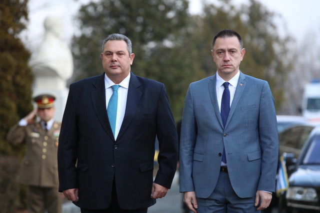 Ministrul Kammenos: Solicităm sprijinul României pentru eliberarea celor doi militari greci arestaţi în Turcia