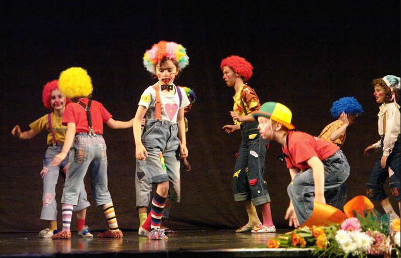 AGIGEA: A-VI-a ediție a Festivalului Regional de Teatru pentru copii „Arlechino”