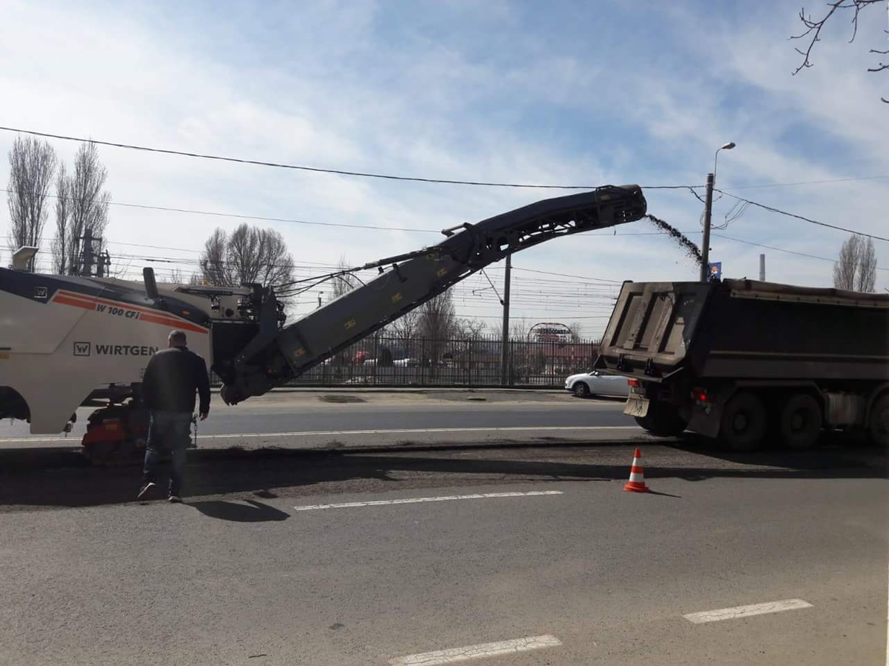 FOTO: Se asfaltează în mai multe zone din CONSTANȚA
