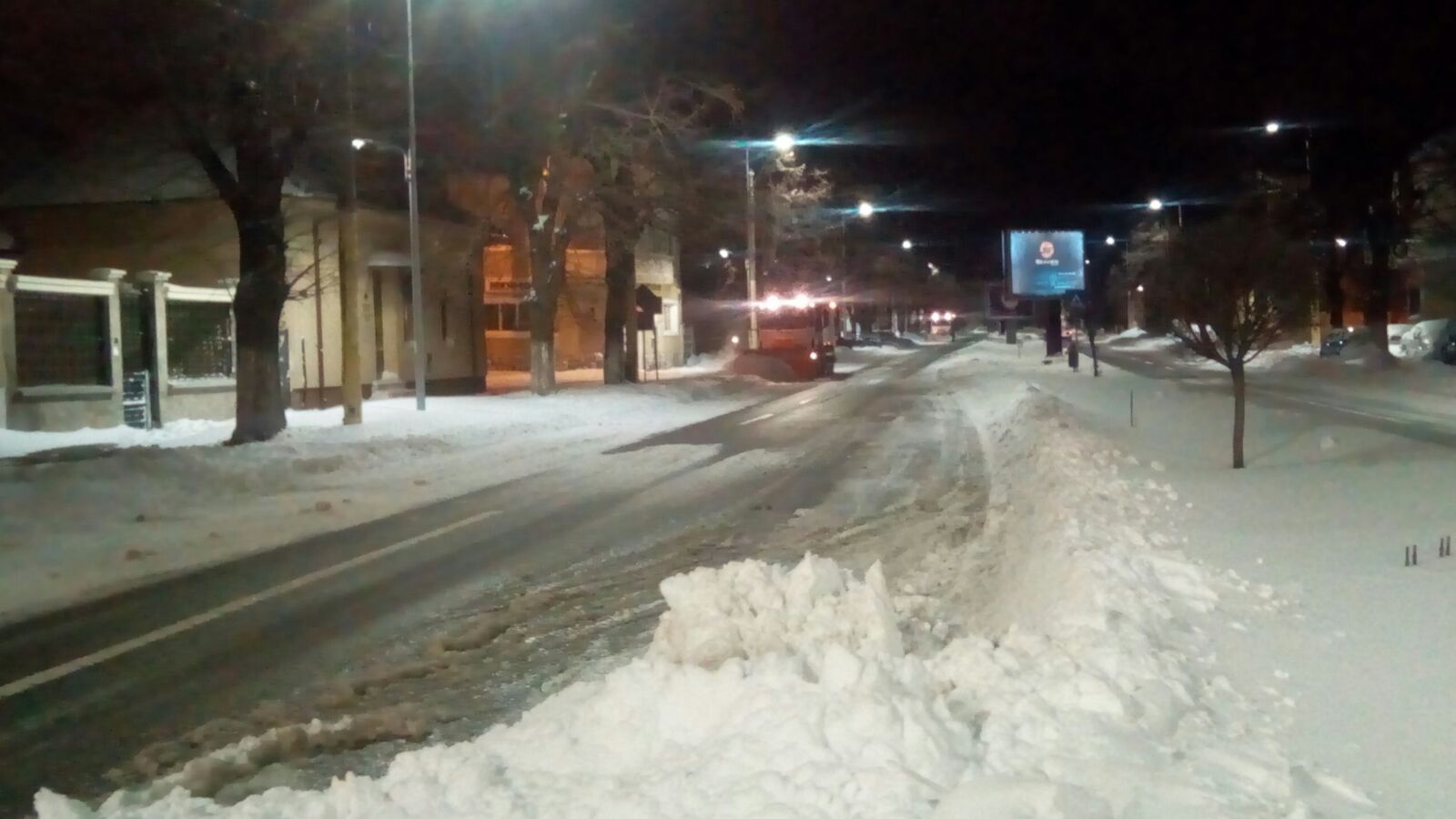 FOTO: Deszăpezire în orașul Constanța. Sunteți mulțumiți de intervenția autorităților?