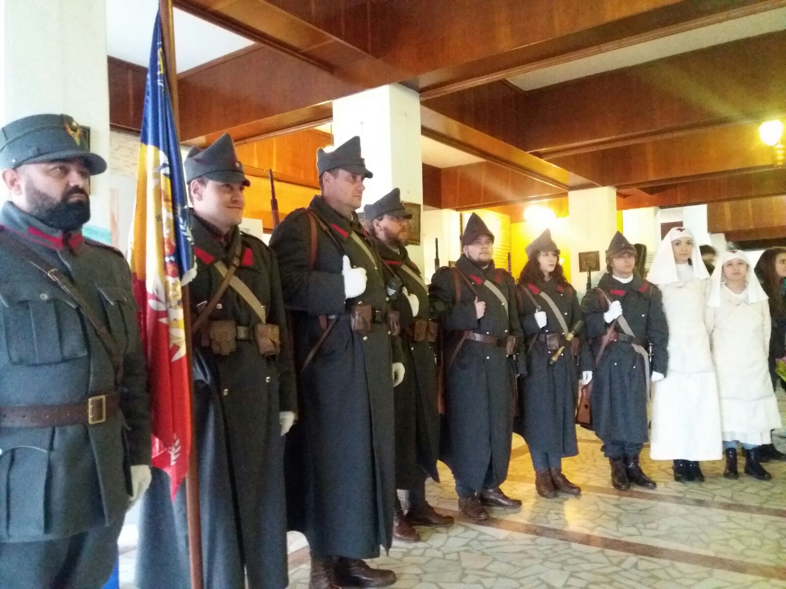 FOTO – Palatul Copiilor Constanța: Prezentare de uniforme ale Armatei Române din Primul Razboi Mondial