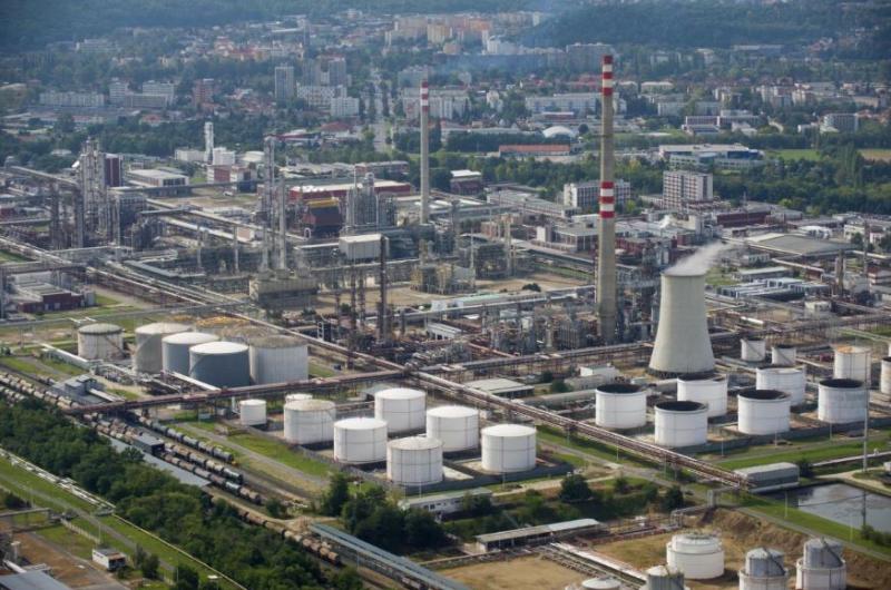 Cinci români au murit în explozia de la uzina din Cehia