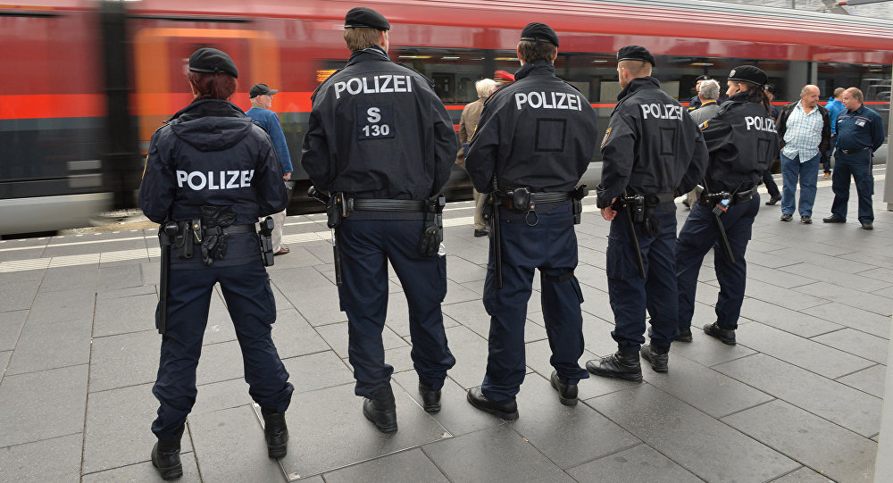 Austria: Un afgan a recunoscut că este autorul atacurilor cu cuţitul de la Viena, dar că ele nu au fost motivate politic