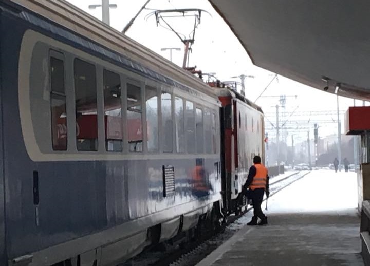 Trenurile înregistrează miercuri întârzieri de zeci de minute la sosiri şi plecări din Gara de Nord