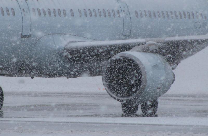 UPDATE/ BUCUREȘTI. Trafic BLOCAT. NU se decolează de pe Aeroportul Otopeni