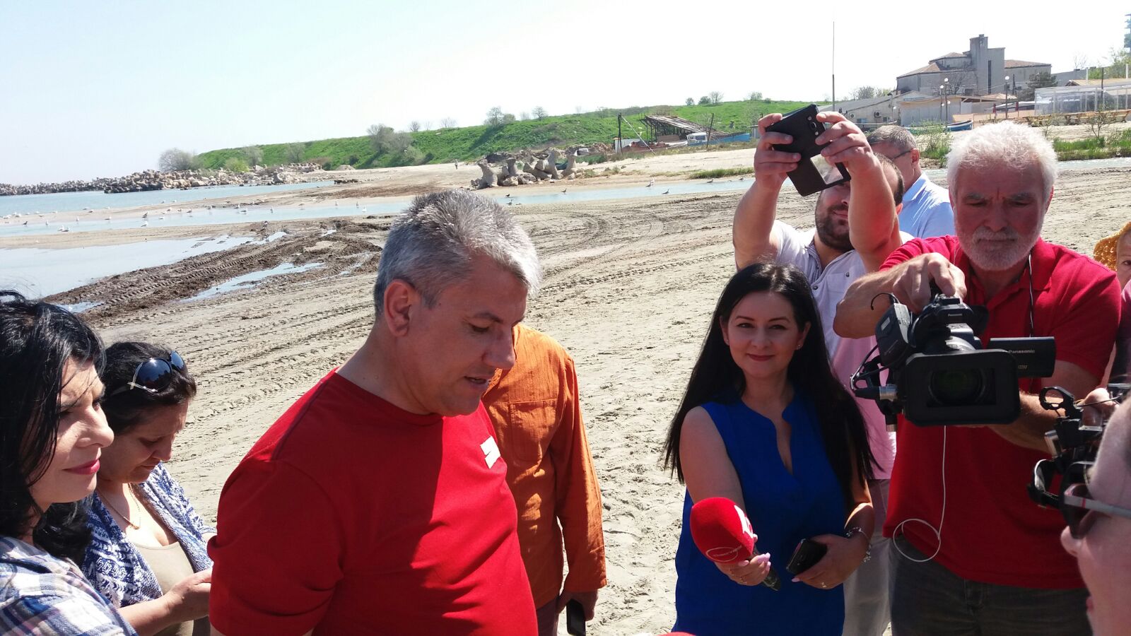 VIDEO: Ministrul Apelor si Pădurilor inspectează plajele de pe litoral – update