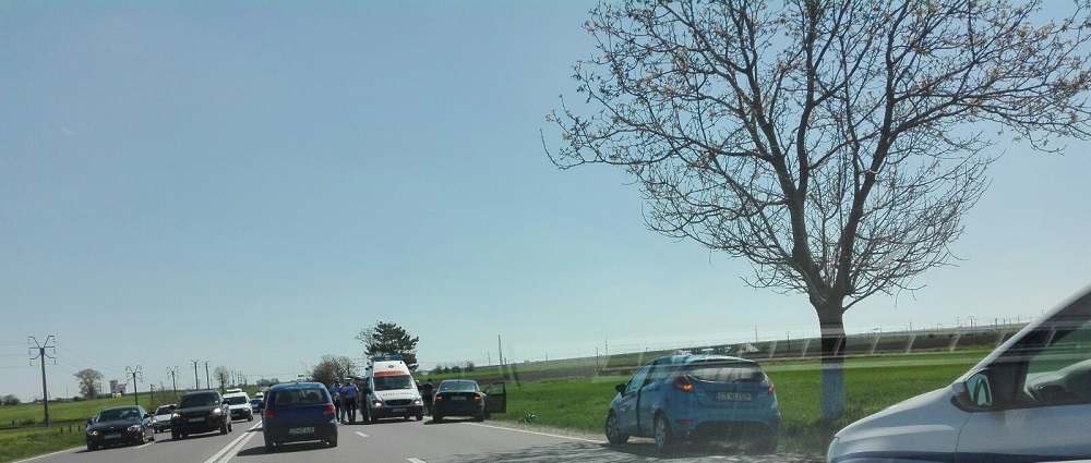 UPDATE – FOTO: Accident rutier cu cinci victime între Constanța și Valu lui Traian