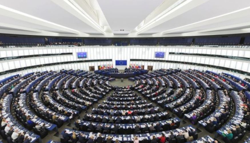 Parlamentul European solicită admiterea imediată a României în spațiul Schengen
