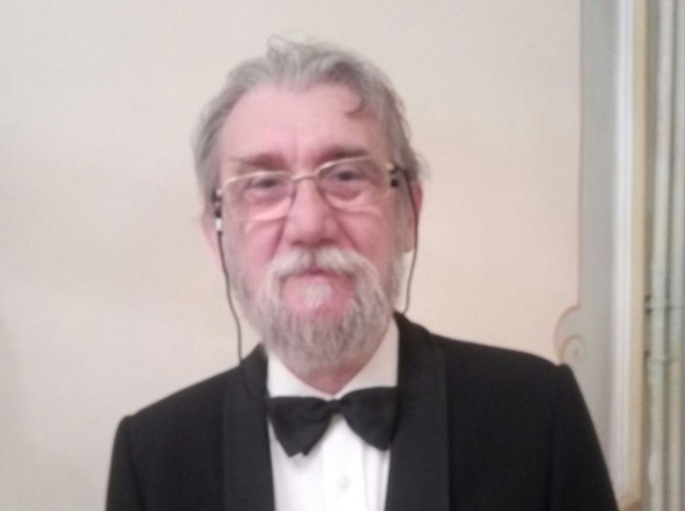 VIDEO: Dirijorul Radu Ciorei, la spectacolul „REQUIEM”: Să lăsam tot balastul cotidian deoparte și să privim înainte, spre Lumină