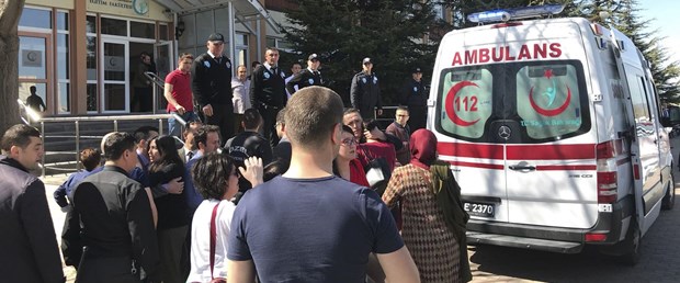 Atac armat la o universitate din Turcia (galerie foto)