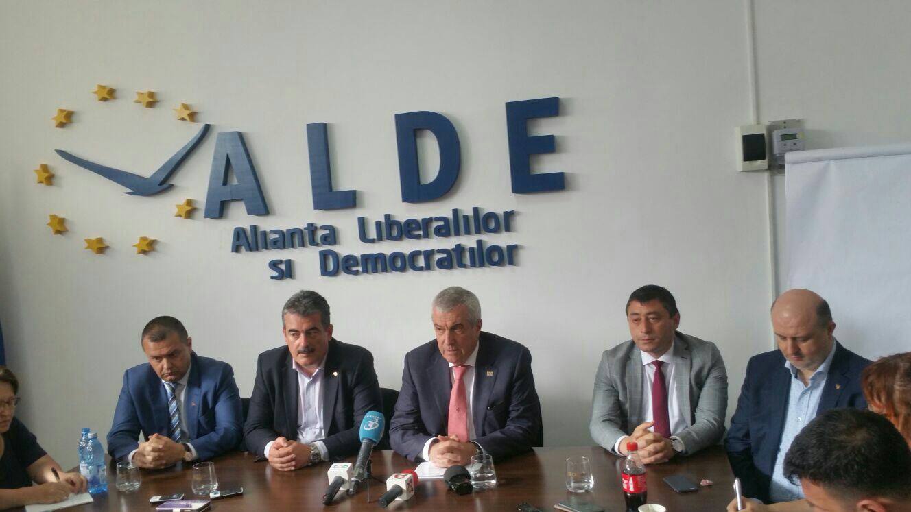 CONSTANȚA: Călin Popescu Tariceanu – „Președintele încearcă să obstrucționeze activitatea Parlamentului”