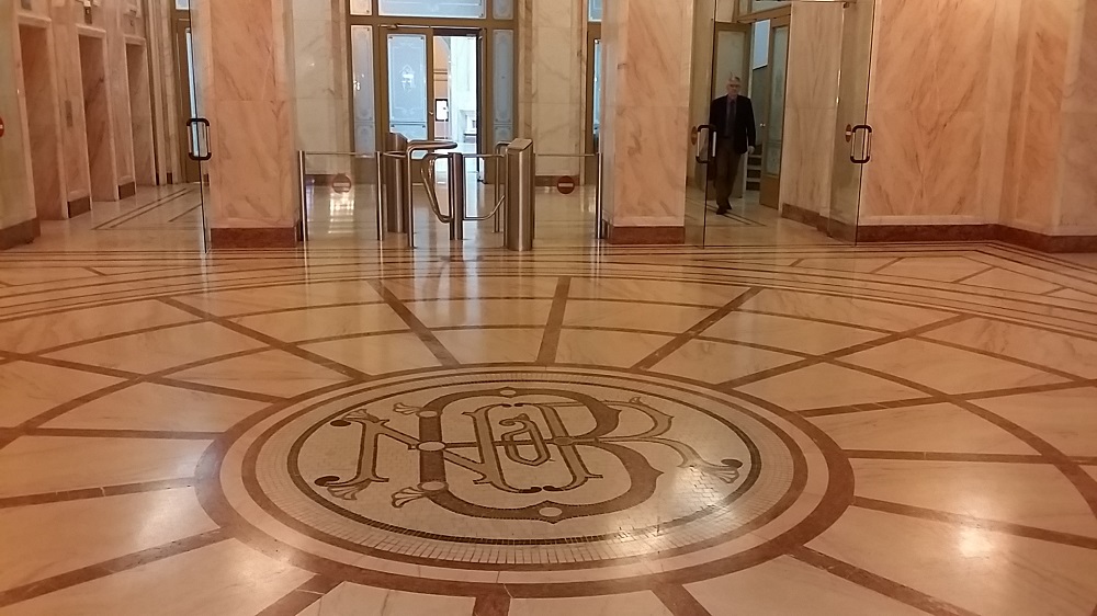De ce ne crește rata la bancă și ce se întâmplă cu ROBOR?