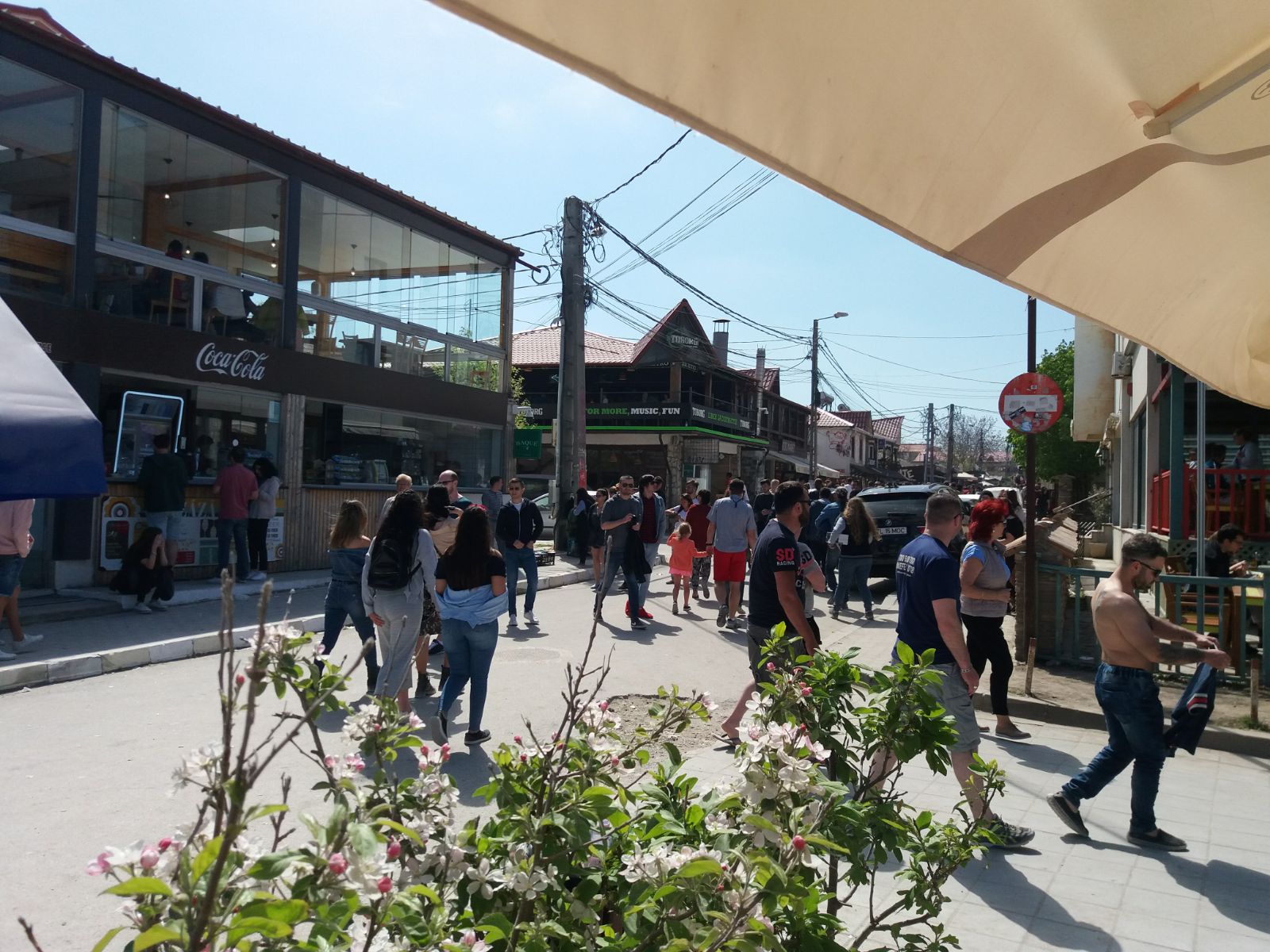 Comisarii OPC, la datorie și de 1 Mai! Peste 100 de terase și restaurante au fost verificate