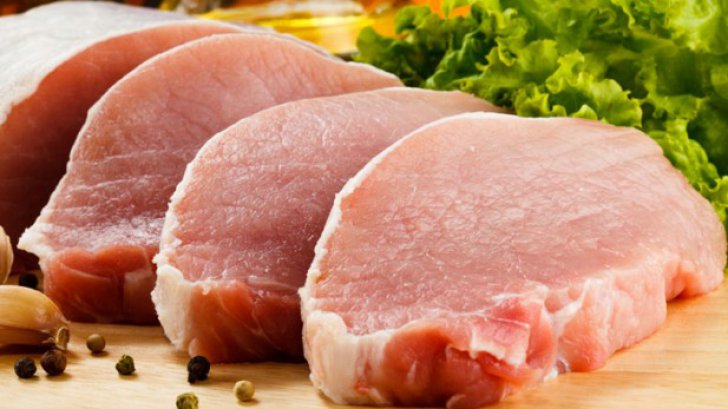 Rusia restricţionează importurile de produse din carne de porc din România