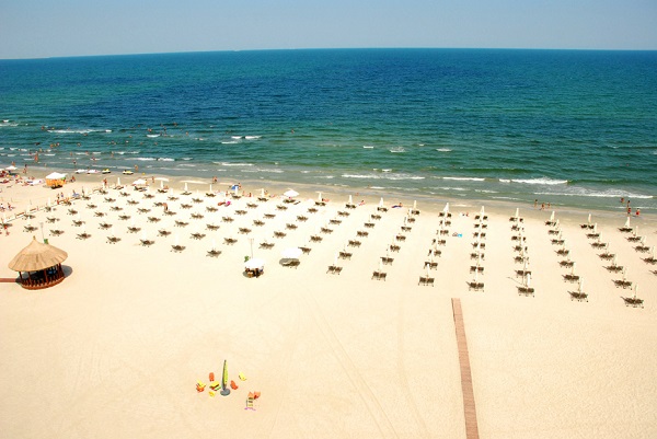 Românii aleg, de Rusalii vacanţe în România, în special pe litoral