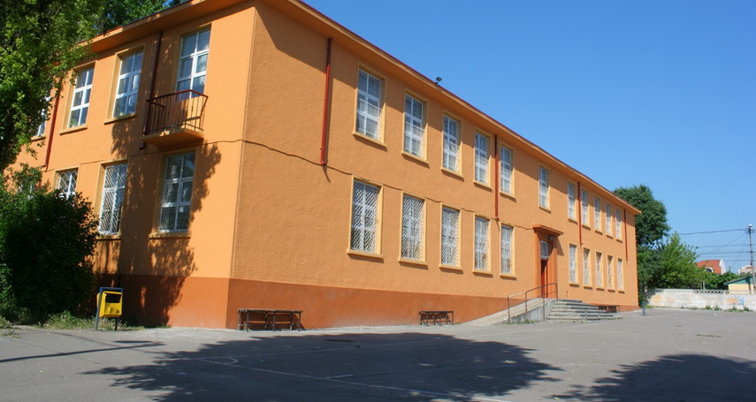 Grădini verticale la o școală din Constanța